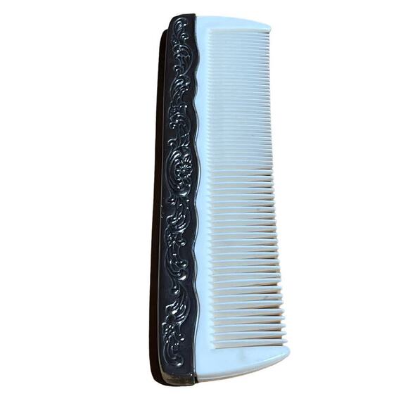 Vintage 4 piece vanity set. Silver Plated Raised Roses. Ornate.Mirror,brush,comb - Picture 9 of 10